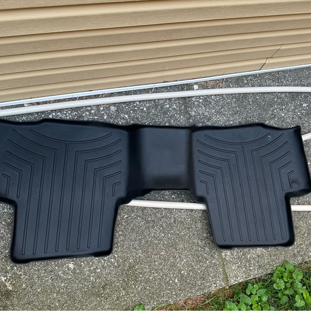 WeatherTech FloorLiners - Picture 3 of 4